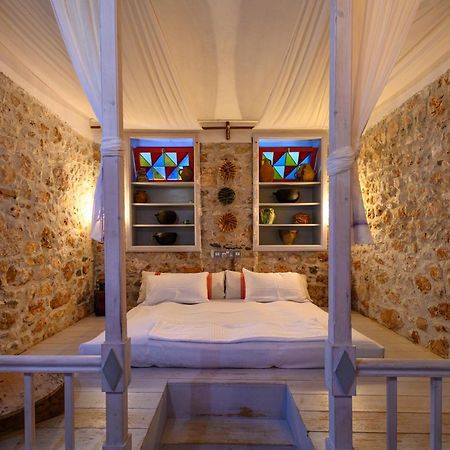 Aphrodite Villas Halki - Studio Rosa Exterior photo